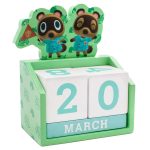 Animal Crossing: New Horizons - Collector's Gift Box Set - Culturefly - Wooden Block Calendar, Throw Blanket, Notebook, Socks, Sticky Notes, Stress Ball, Drawstring Backpack - Image 5