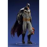 Batman: Last Knight on Earth - Batman Statue - Kotobukiya - ArtFX - Image 3