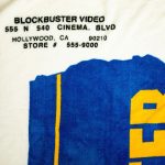 Blockbuster - VHS Case Plush Throw Blanket (Polyester, 48"x60") - Bioworld - Image 2