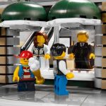 LEGO [Advanced Models] - Grand Emporium Building Set - Modular Buildings Collection Series (10211) - Image 4