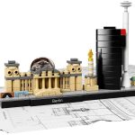 LEGO [Architecture] - Berlin Building Set - Skylines Series (21027) - Image 6
