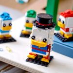 LEGO [BrickHeadz: Disney's Ducktales] - Scrooge McDuck, Huey, Dewey & Louie (40477) - Image 3