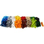 LEGO [Bricks and More] - Creative Suitcase Building Set (10682) - Image 2