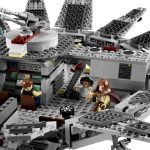 LEGO [Star Wars] - Millennium Falcon Building Set - Episode IV Series (7965) - Image 5