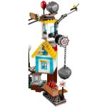 LEGO [The Angry Birds Movie] - Pig City Teardown (75824) - Image 5