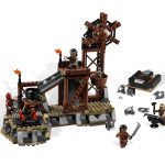 LEGO [The Lord of the Rings] - The Orc Forge (9476) - Image 2