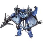 Transformers: Age of Extinction - Strafe Action Figure (5") - Hasbro - Deluxe Class Series - Image 4
